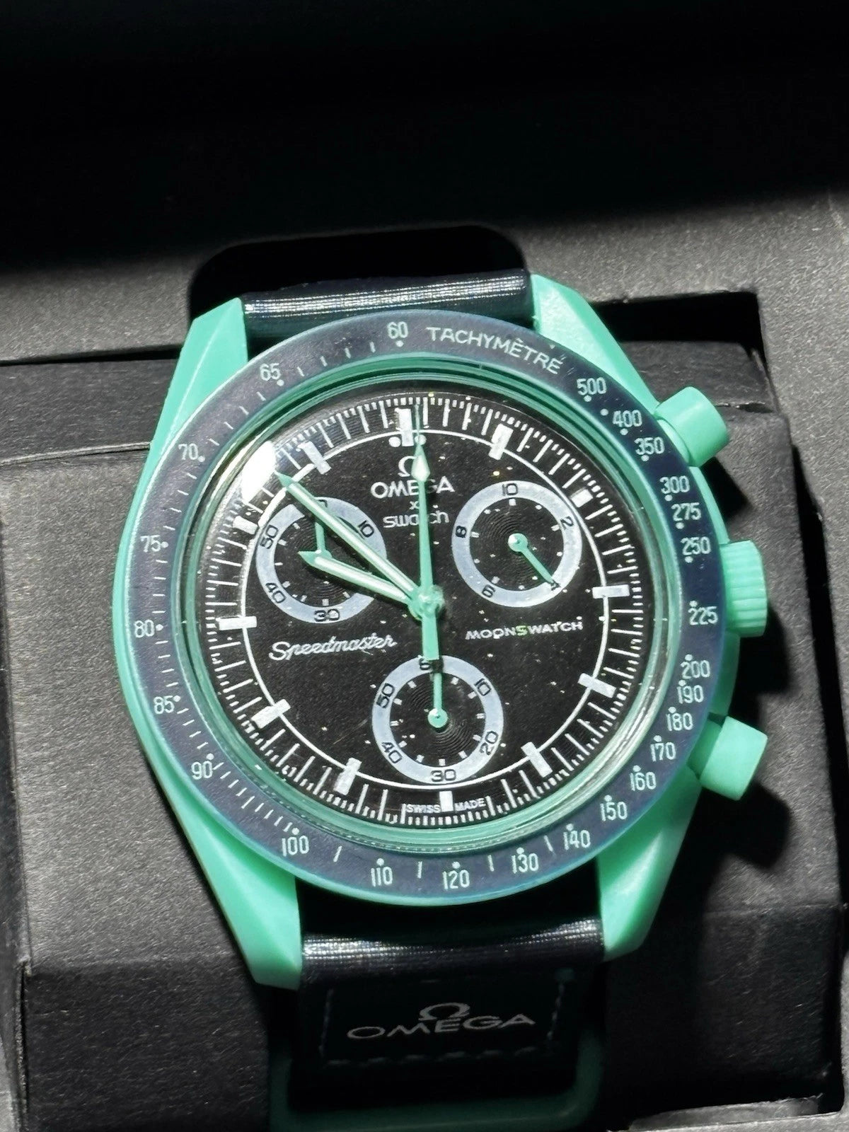 MOONSWATCH MISSION ON EARTH POLAR LIGHTS - SWATCH X OMEGA BIOCERAMIC