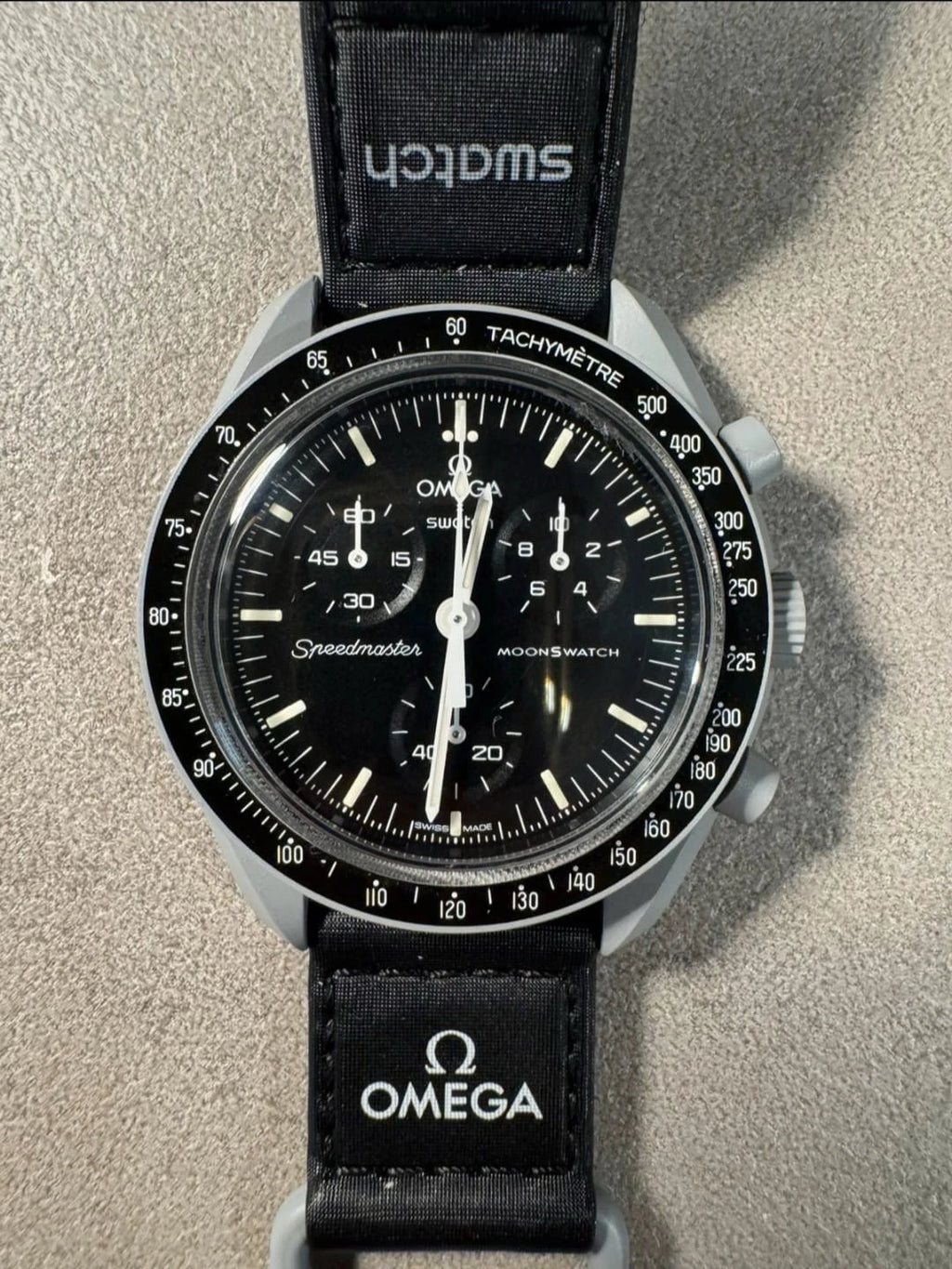 MOONSWATCH MISSION TO THE MOON - SWATCH X OMEGA BIOCERAMIC
