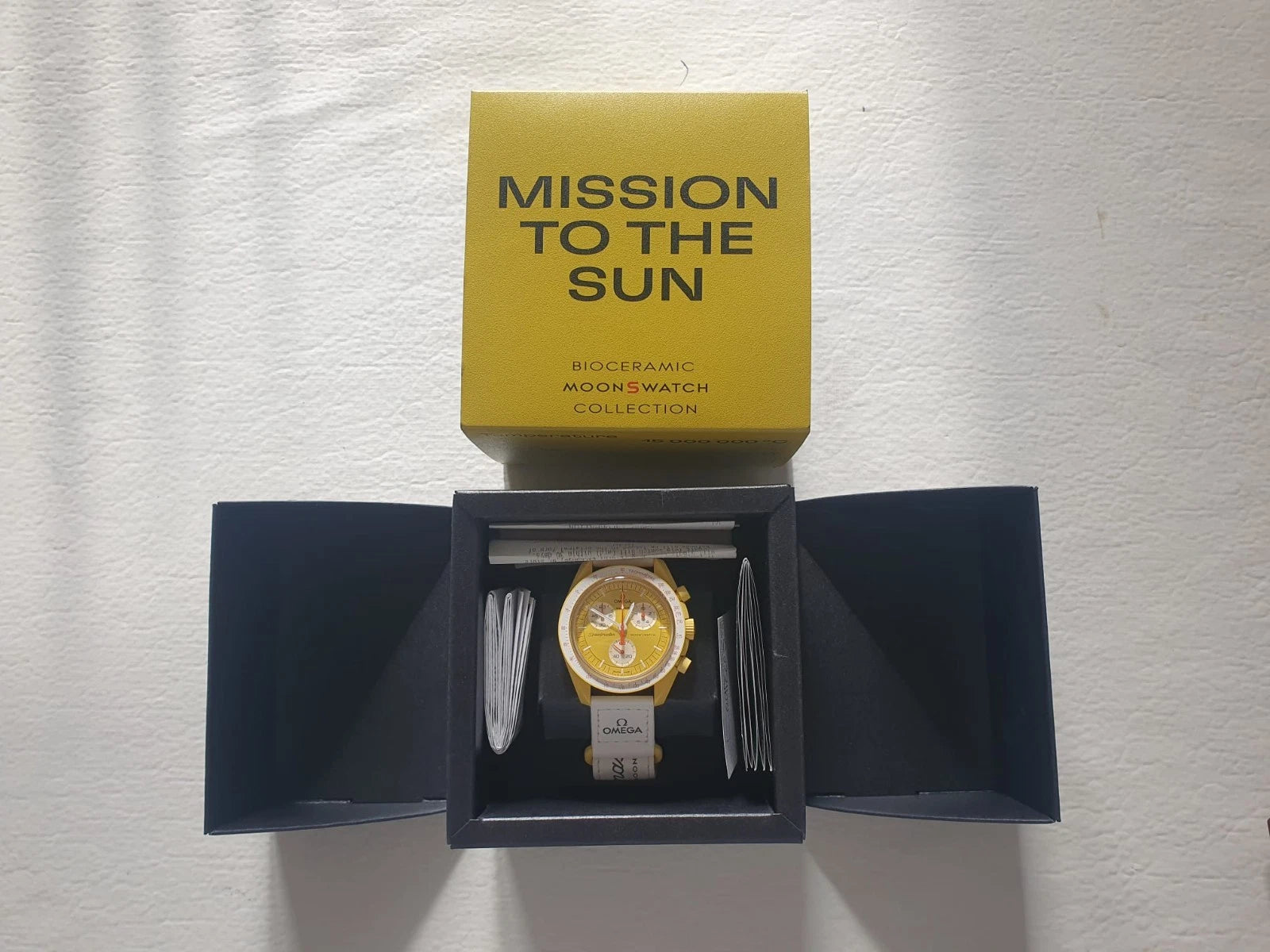 MOONSWATCH MISSION TO THE SUN - SWATCH X OMEGA BIOCERAMIC