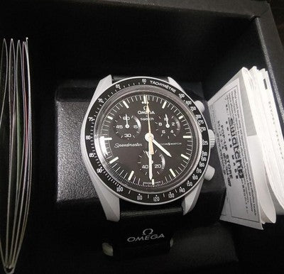 MOONSWATCH MISSION TO THE MOONSHINE GOLD - SWATCH X OMEGA BIOCERAMIC